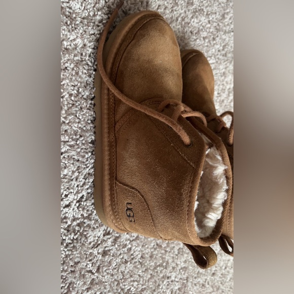 Lightly worn UGGs - Picture 3 of 3